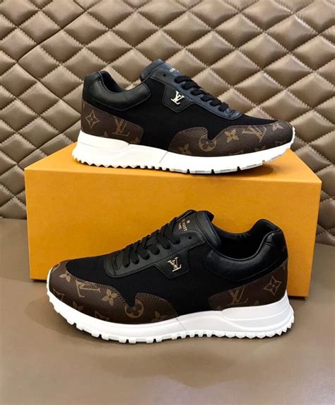 Louis Vuitton shoes runners